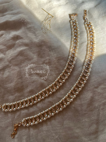 Mallika Gold Plated Kundan And Seed Pearl Studded Anklet Bracelet For Women By Ranibaug