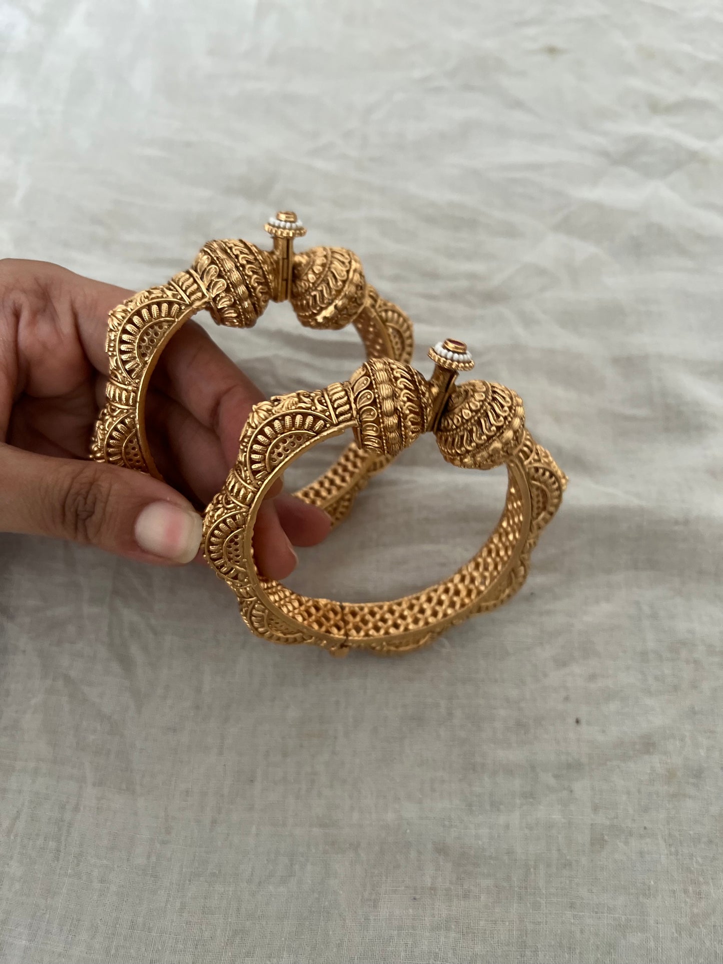 Manasvi Bracelet Gold Bangle Kangan By Ranibaug