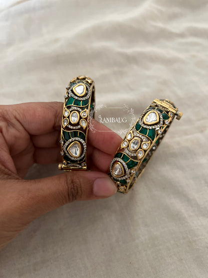 Manasvi Emerald Green Kundan Motif Gold Plated Bangles Set By Ranibaug