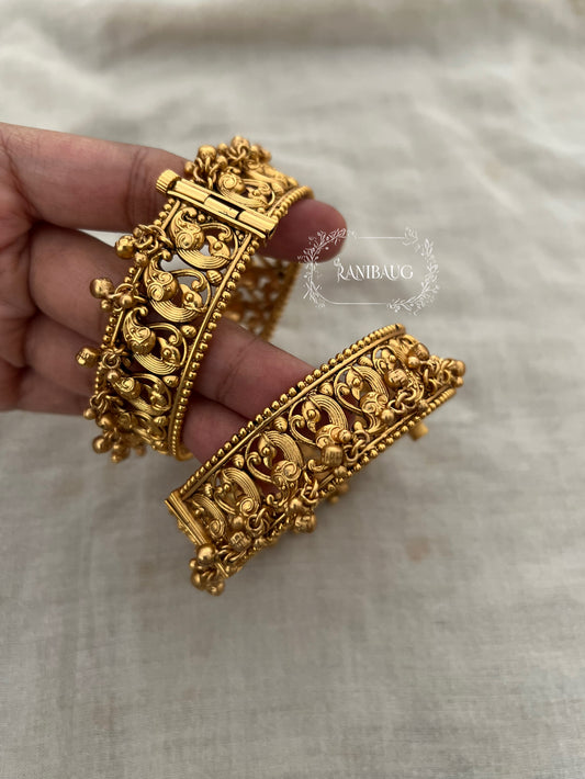 Manasvi Heritage Filigree Ghungroo Gold Bangles By Ranibaug
