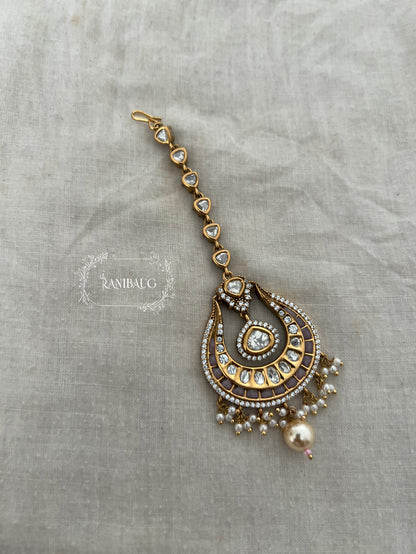 Mandeep Kundan Pearl Single Maang Tikka By Ranibaug