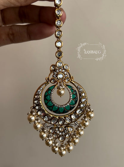 Maya Vintage Mossainite Polki Maang Tikka In Antique Gold Finish With Pearl Clusters By Ranibaug | Most Loved And Best Seller Wedding Maang Tikka