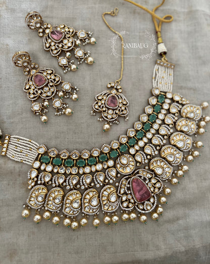 Maya Rajvaadi Emerald And Ruby Kundan Gold Finish Bridal Necklace Jewellery Set By Ranibaug