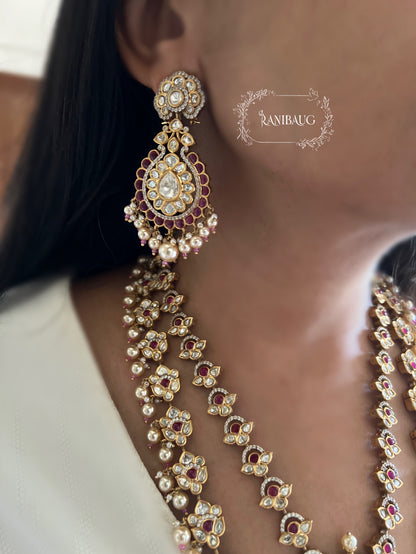 Mayera Layered Gold Plated Traditional Style Wedding Necklace Jewellery Set With Earrings And Maang Tikka By Ranibaug