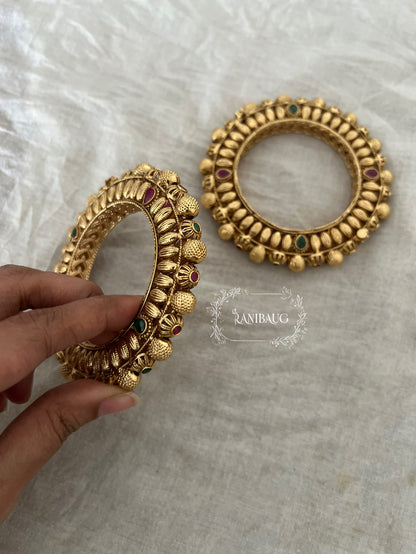 Meenakshi Designer Gold Pacheli Bangles By Ranibaug