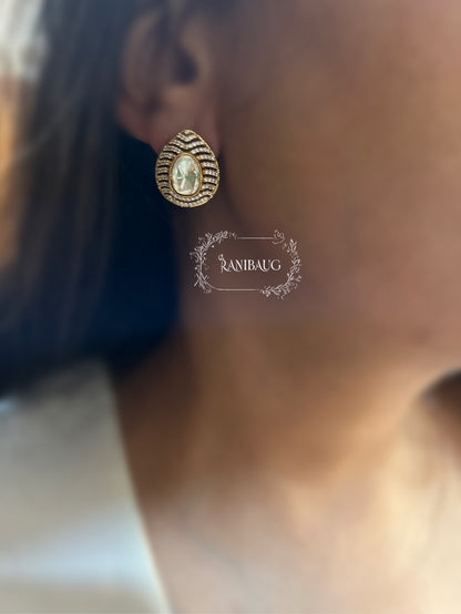 Navya Kundan Teardrop Ear Studs By Ranibaug