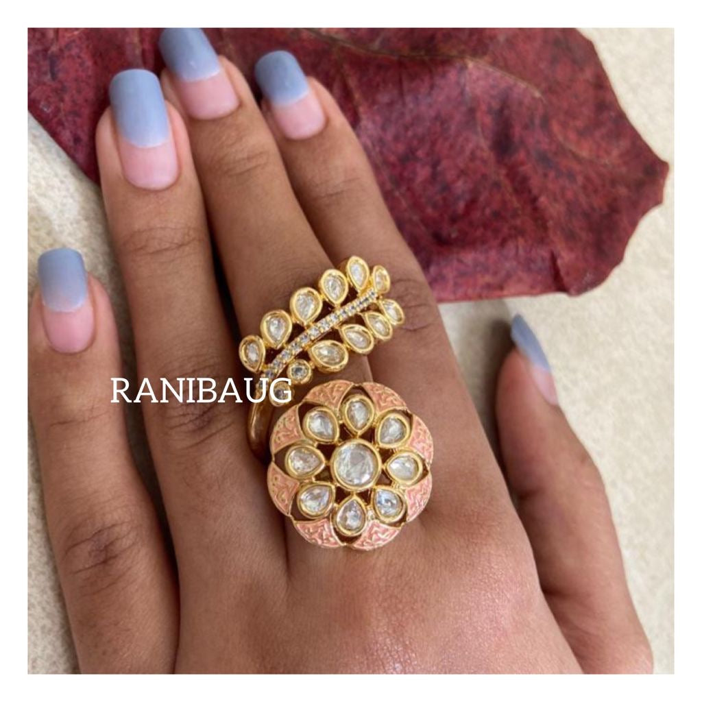 Nayra Floral Motif Leaf Kundan Ring By Ranibaug