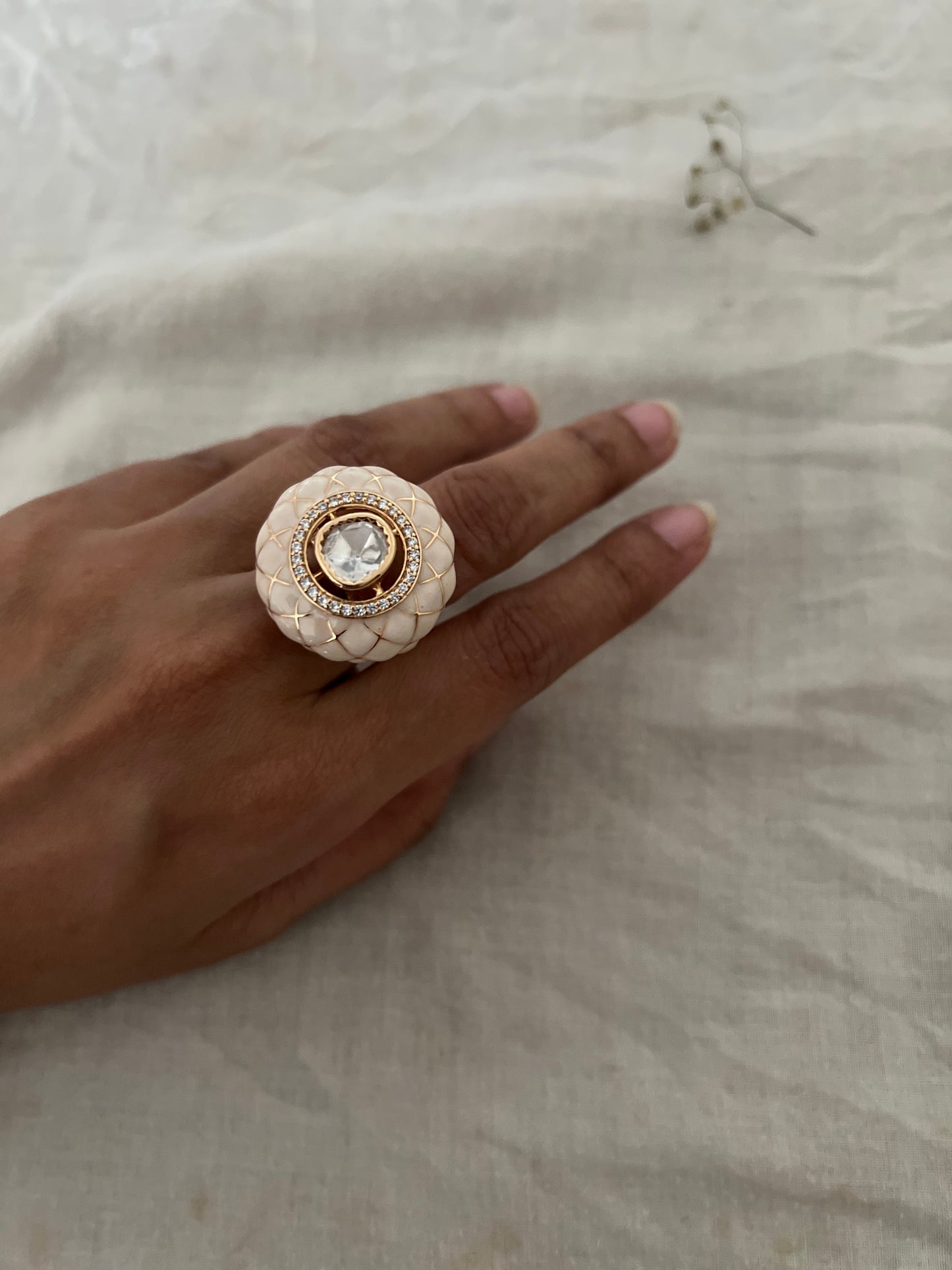 Neeti Solitaire Polki Kundan Center Enamel In Rich Gold Lining Finger Ring Jewelry