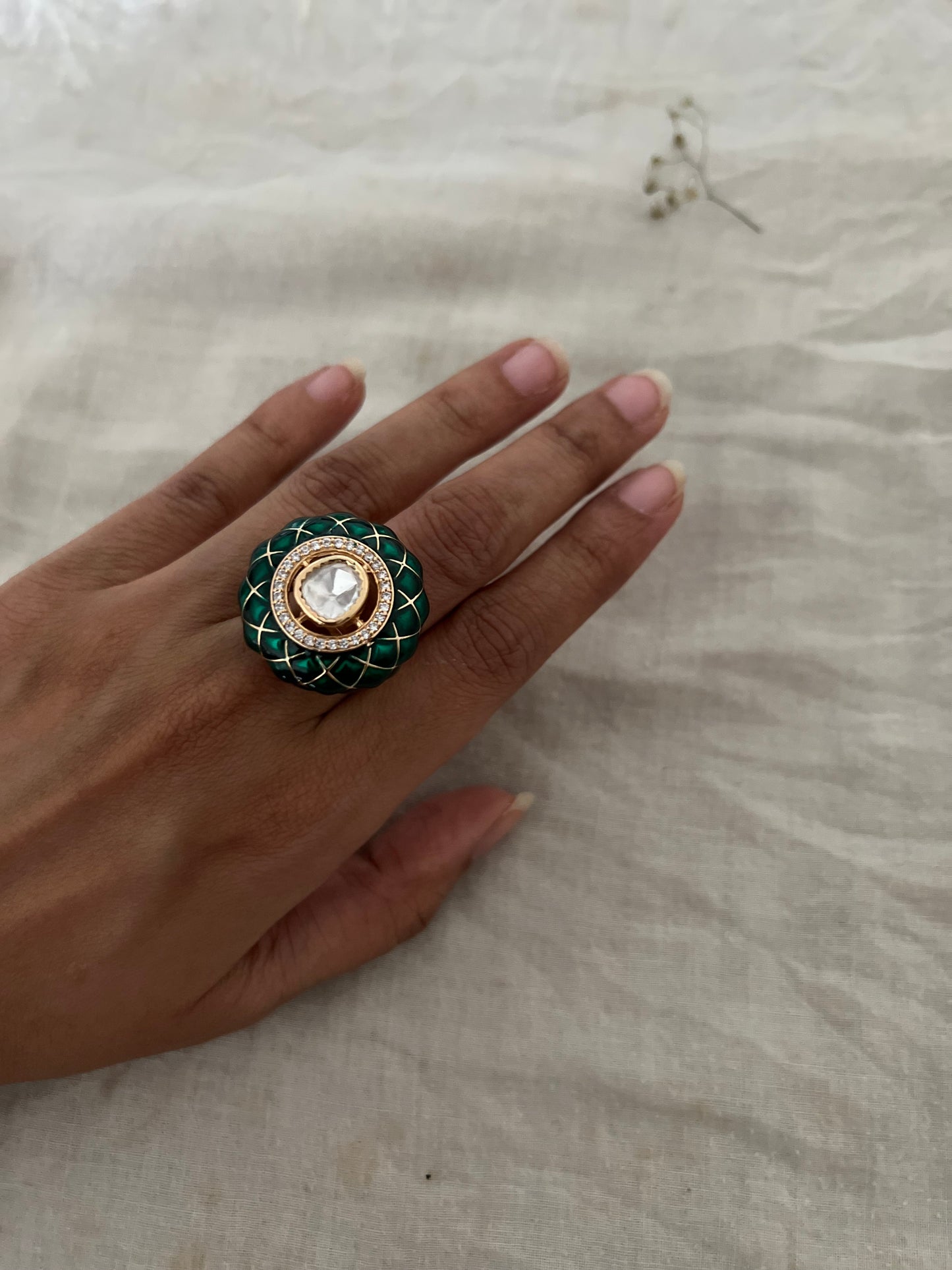 Neeti Solitaire Polki Kundan Center Enamel In Rich Gold Lining Finger Ring Jewelry