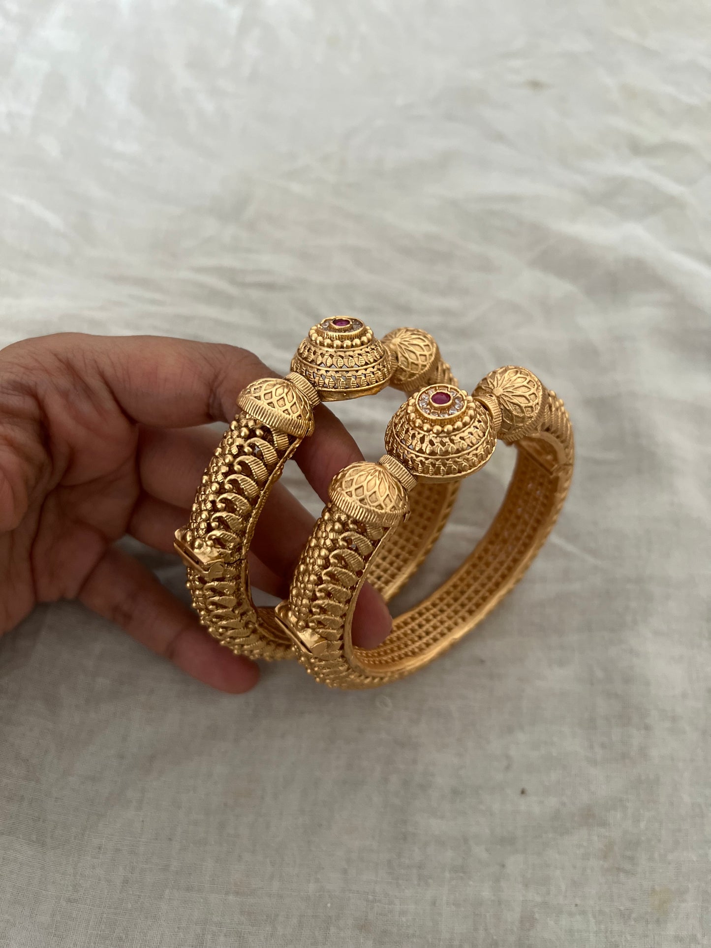 Nilanjana Sone Ka Kada Gold Kangan By Ranibaug