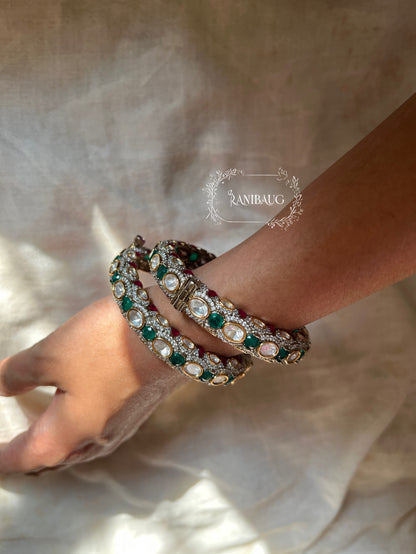 Nisha Polki Kundan Studded Victorian Finish Kangan Bangles In Emerald Ruby Toned By Ranibaug