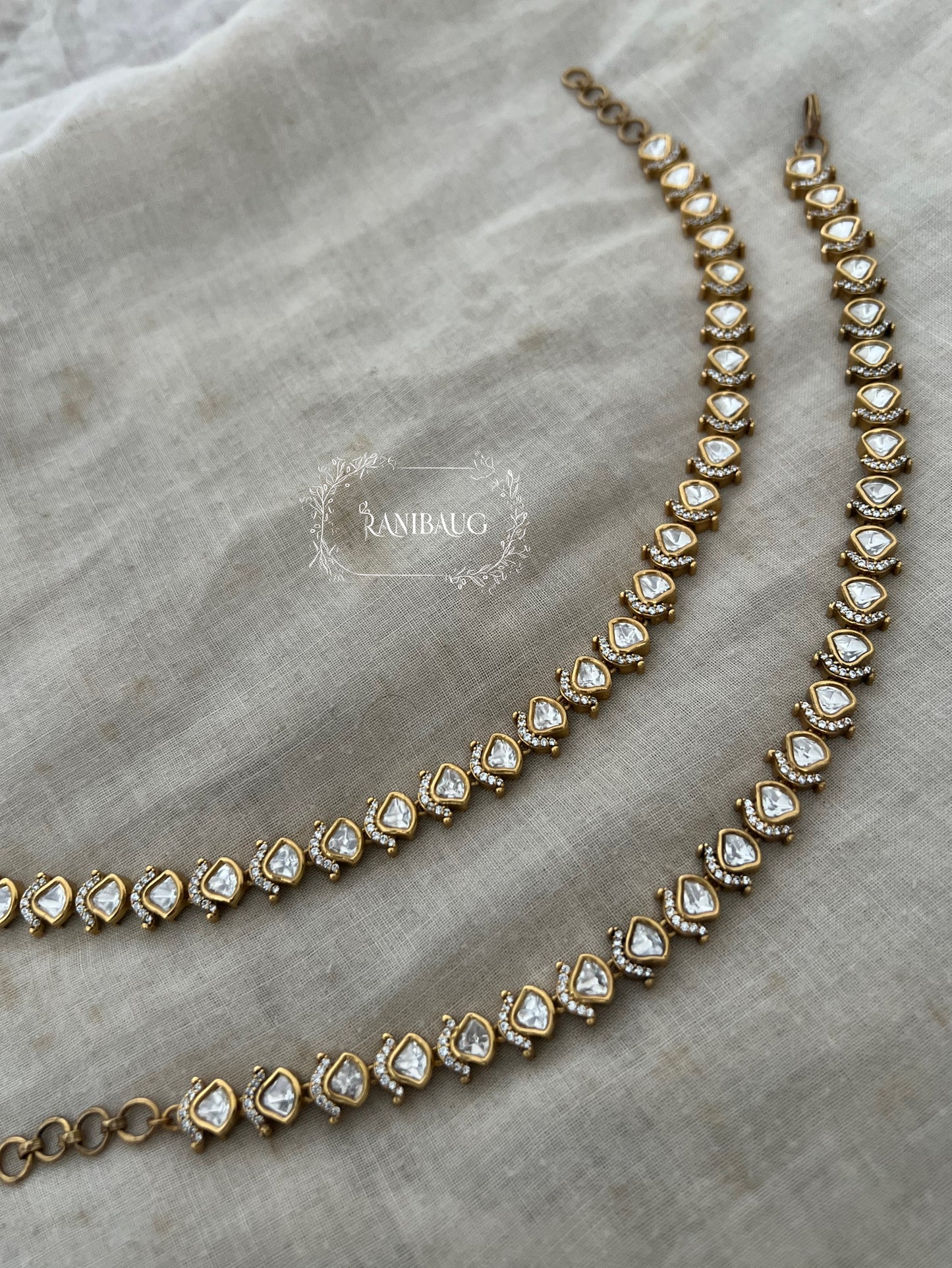 Poorvika Antique Gold Finish Polki Kundan Studded Payal Anklet By Ranibaug