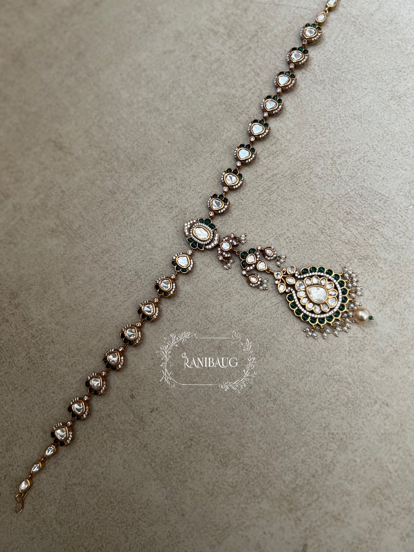 Prerna Victorian Sheesh Phool Maang Tika By Ranibaug