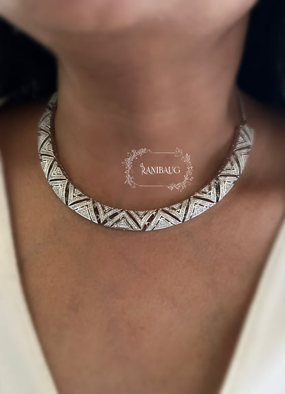 Raji Geometric Triangle Motif Diamond Necklace Set By Ranibaug