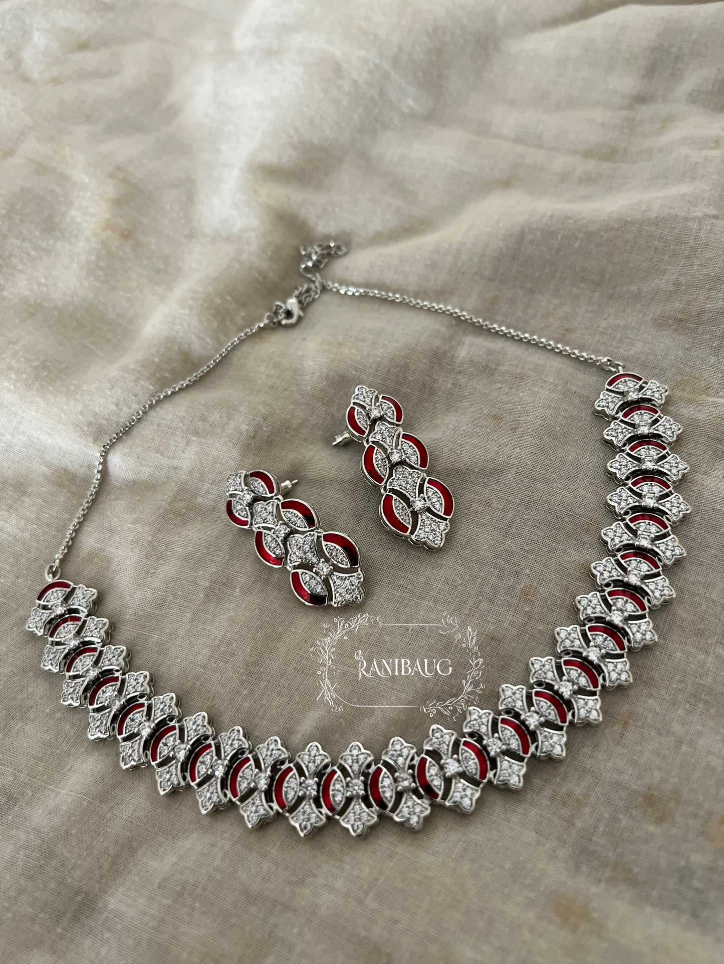 Ranibaug Lattice Luxe Necklace & Earrings Set