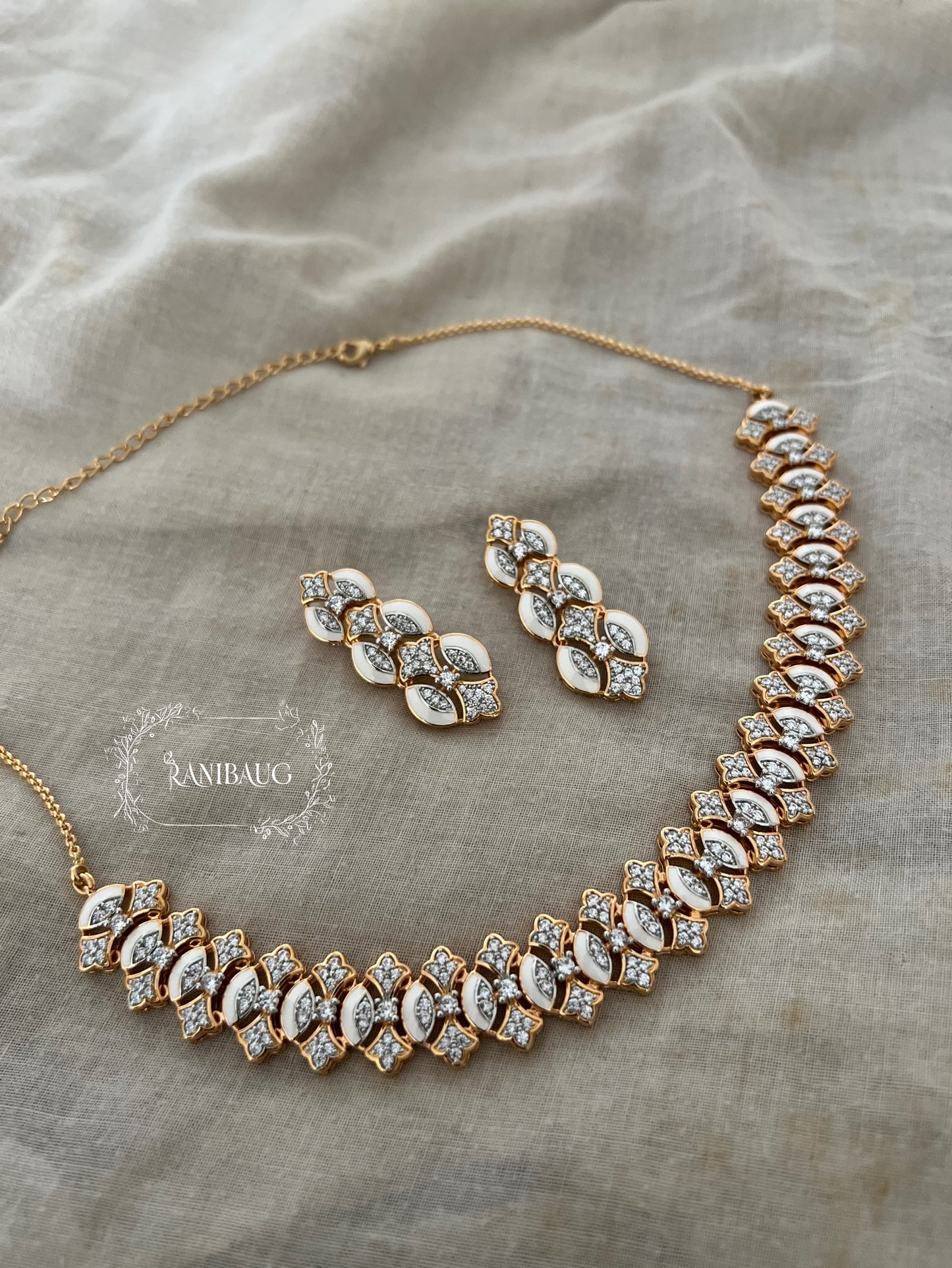 Ranibaug Lattice Luxe Necklace & Earrings Set