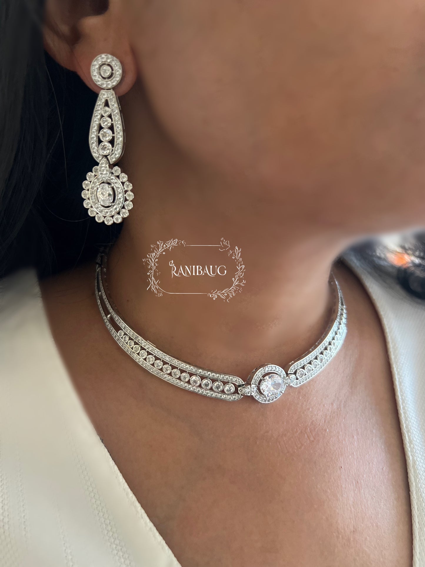 Ranibaug Regal Radiance Diamond Necklace & Earrings Set