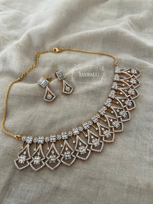 Ranibaug Regal Vintage Filigree Diamond Necklace Jewellery Set