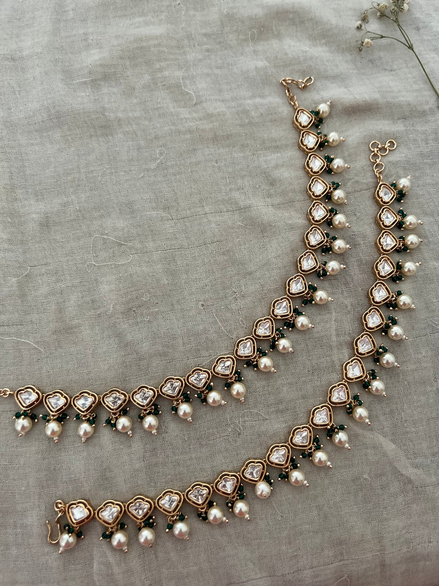 Rekha Gold Plated Kundan And Pearl Studded Anklets For Women By Ranibaug