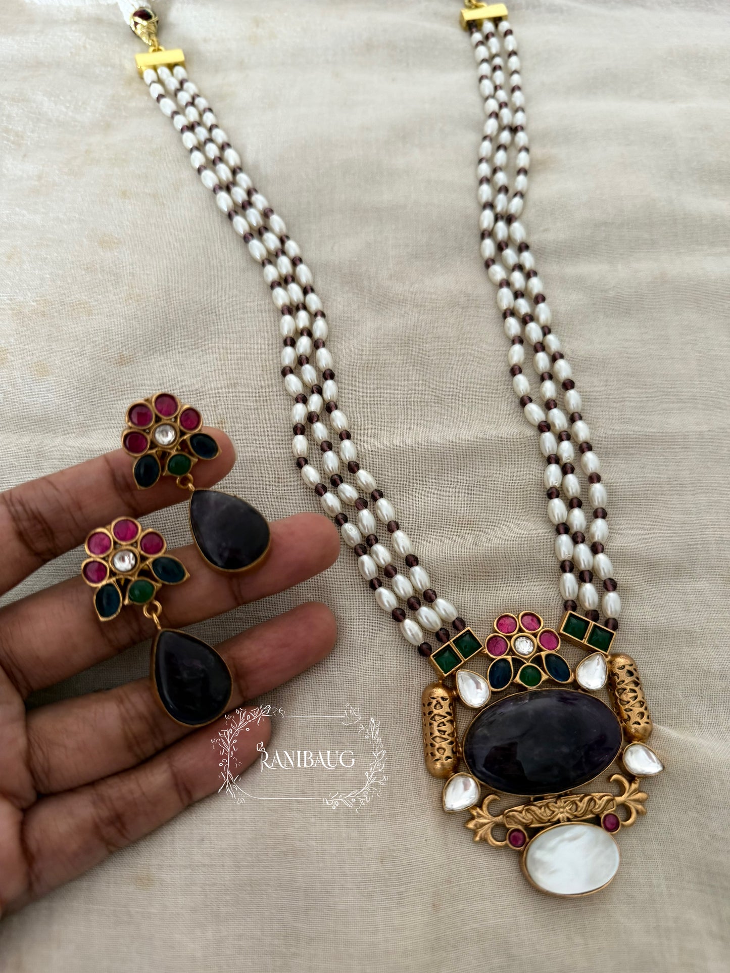 Ridhima Moti Saal Kundan And Gemstone Studded Antique Jewellery Set By Ranibaug