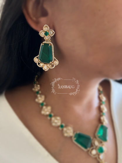 Rumani Emerald Highlight Victorian Medium Long Necklace Jewelry Set By Ranibaug