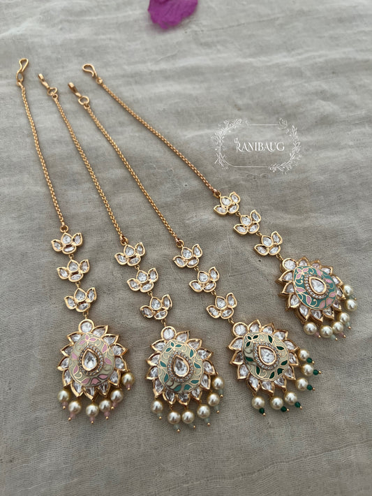 Rumi Pastel Shimmer Maang Tikka With Kundan By Rnibaug