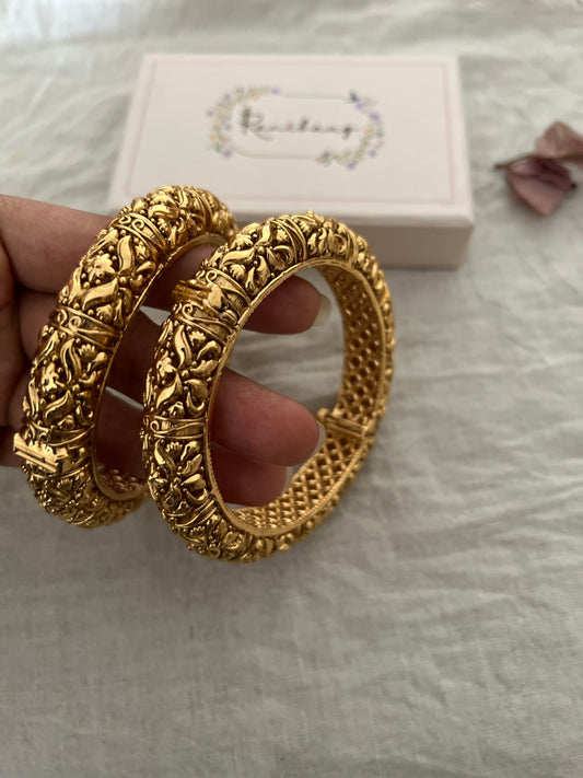 Samriddhi Gold Kada For Women By Ranibaug