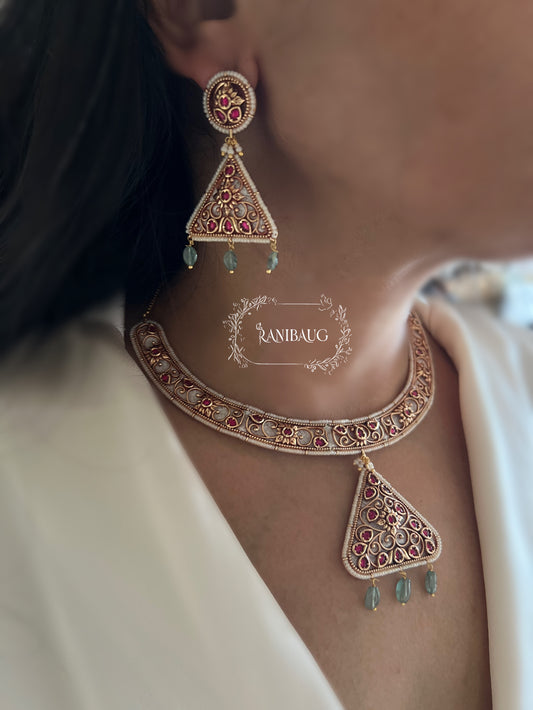 Saranshi Unique Triangular Heritage Gold Necklace Jewellery Set By Ranibaug