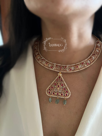 Saranshi Unique Triangular Heritage Gold Necklace Jewellery Set By Ranibaug