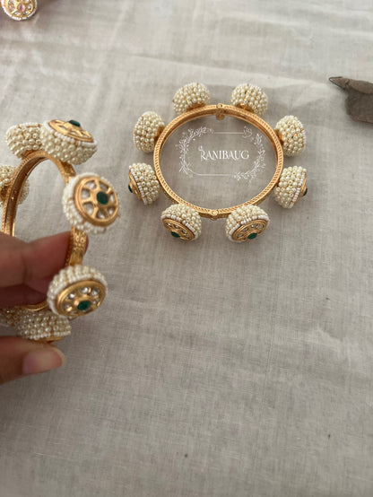 Shikha Traditional Moti Gajra Rajasthani Bangle Set For Lehenga By Ranibaug