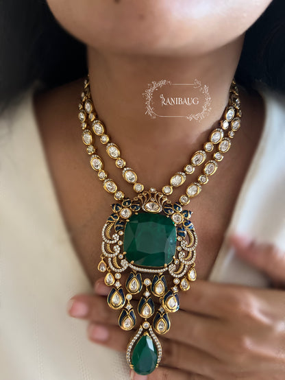 Shreya Bold Long Adjustable Green Emerald And Kundan Necklace Set In Rich Gold Finish By Ranibaug