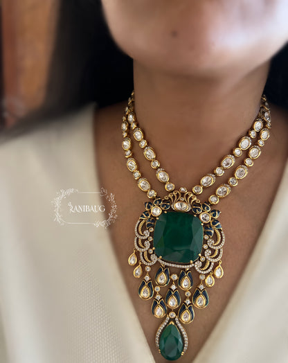 Shreya Bold Long Adjustable Green Emerald And Kundan Necklace Set In Rich Gold Finish By Ranibaug
