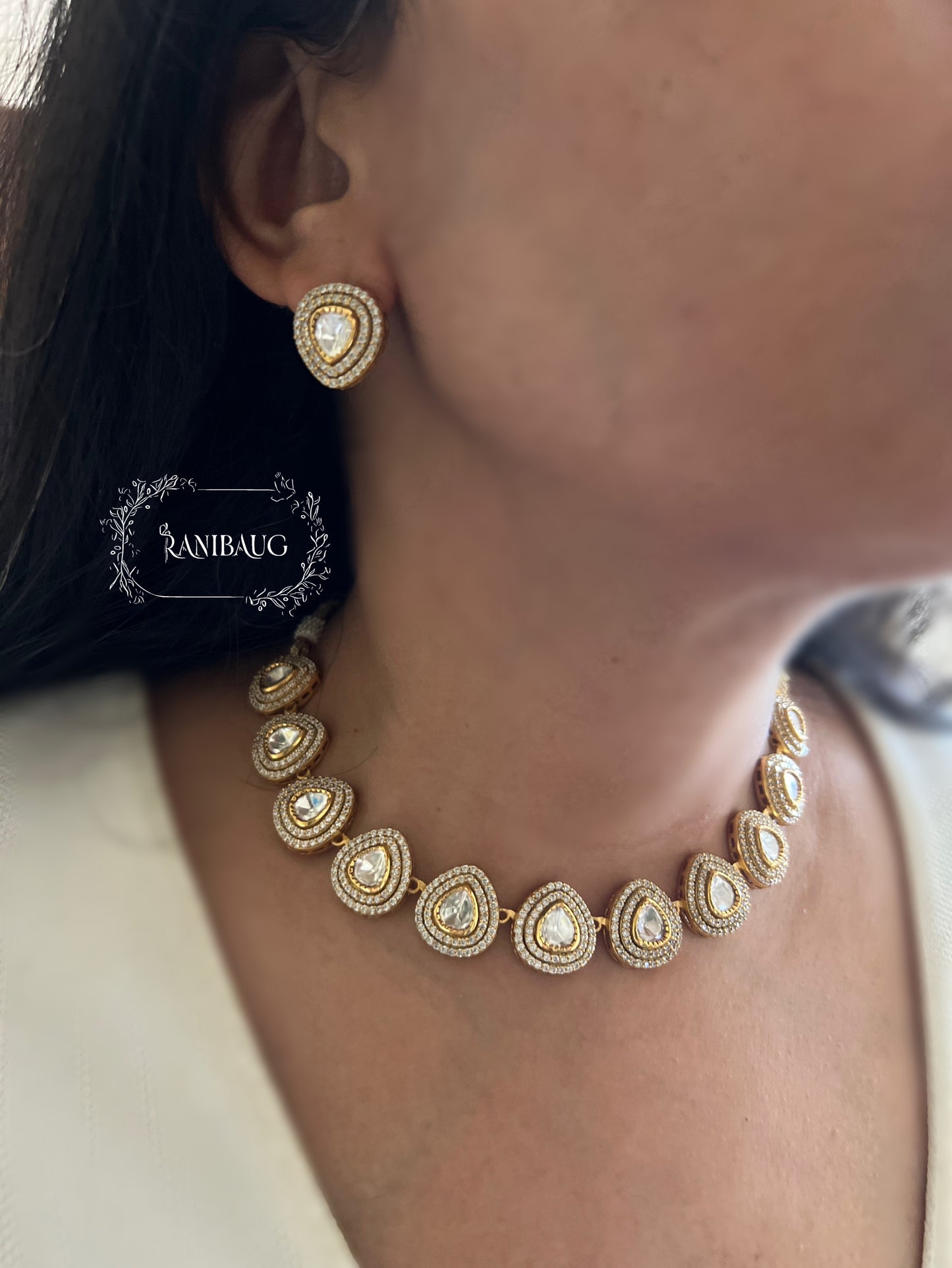 Simmi Minimal Single Polki Round Jewellery Set By Ranibaug