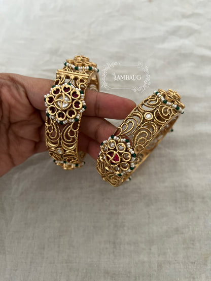 Sonali Designer Modern Gold Bangle Kada Set By Ranibaug