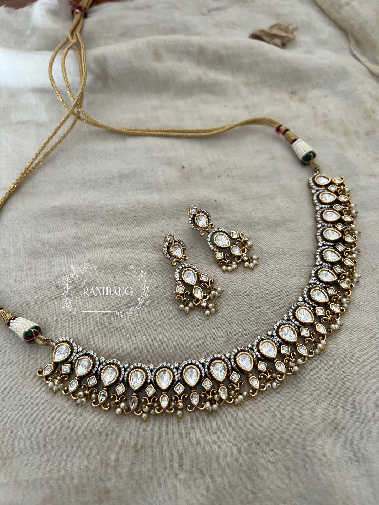 The Vintage Victorian Teardrop Polki Necklace | Antique Rhodium & Gold Dual-Tone Set