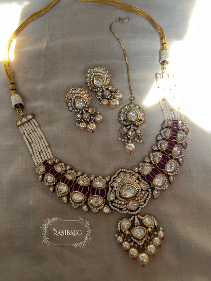 Tisha Rich Gold Finish Kundan And Pearl Enamel Festive Wear Jewellery Set By Ranibaug