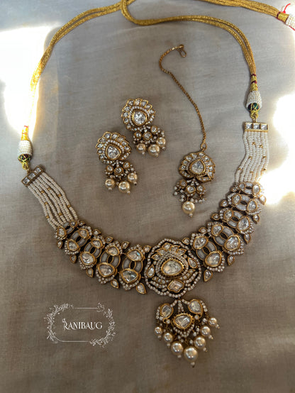Tisha Rich Gold Finish Kundan And Pearl Enamel Festive Wear Jewellery Set By Ranibaug