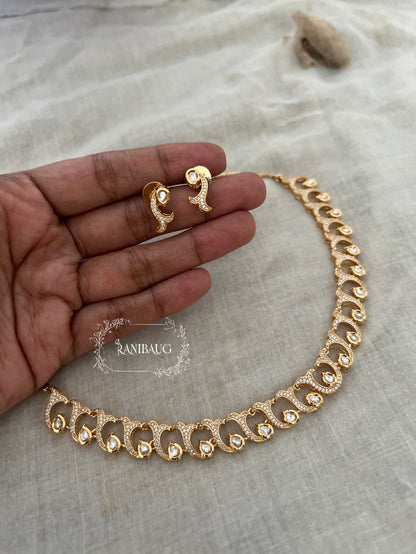 Vaishi Rose Gold Kundan Necklace Jewellery Set With Earrings By Ranibaug | Latest Wedding Jewellery Collection