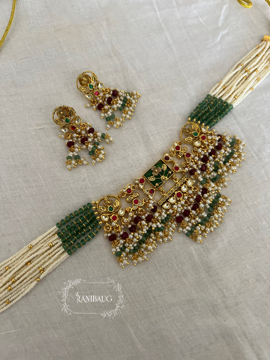 Yashasvi Pachi Kundan Gold Finish Beaded Minimal Classic Heritage Choker Set By Ranibaug