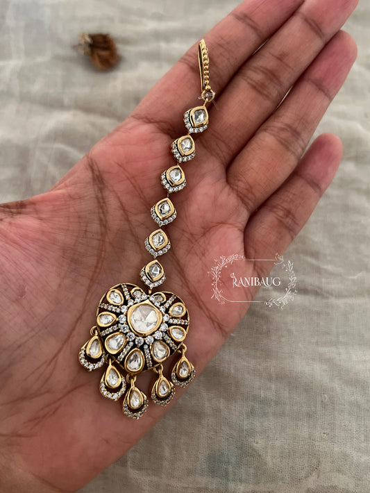 Yashi Polki Kundan Bridal Maang Tikka By Ranibaug