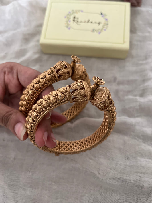 Yugakshi Premium Gold Plated Kada Traditional Heritagde Gold Bangles By Ranibaug