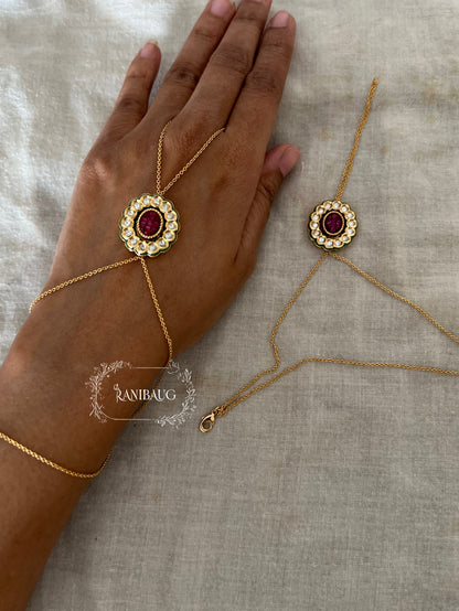 Zaria Minimal Floral Haathphool Jewelry By Ranibaug