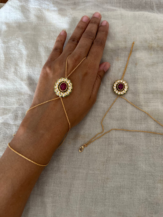 Zaria Minimal Floral Haathphool Jewelry By Ranibaug
